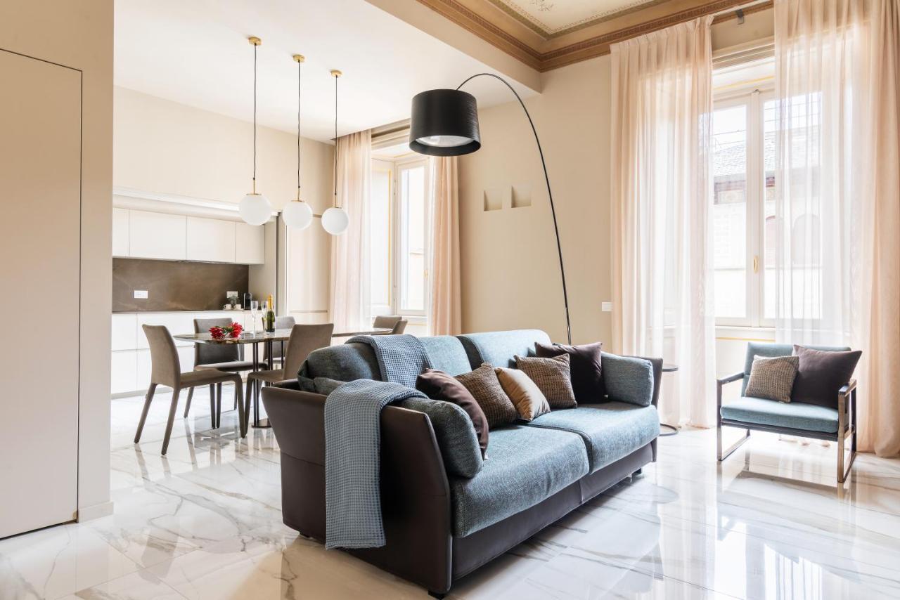Appartement Palazzo Visconti - By Myhomeincomo *