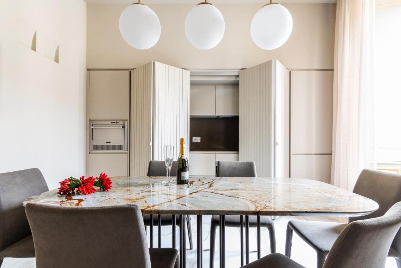 Palazzo Visconti - By Myhomeincomo * Côme