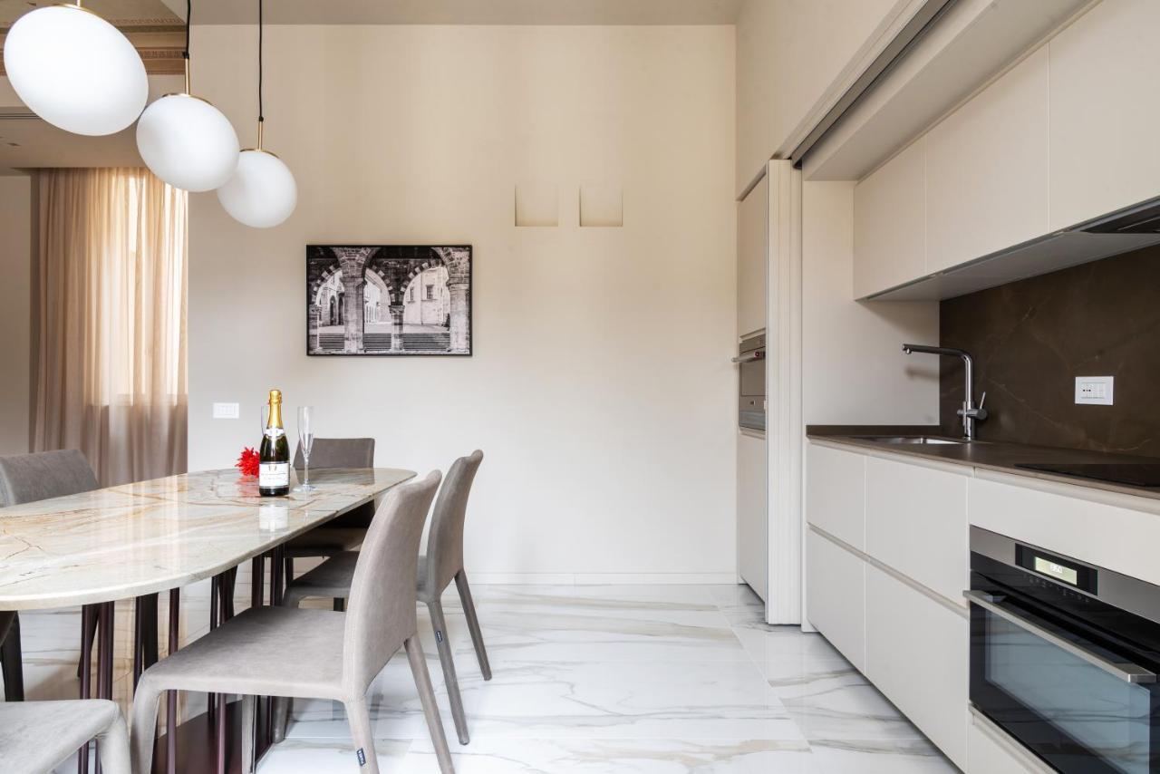 Appartement Palazzo Visconti - By Myhomeincomo *
