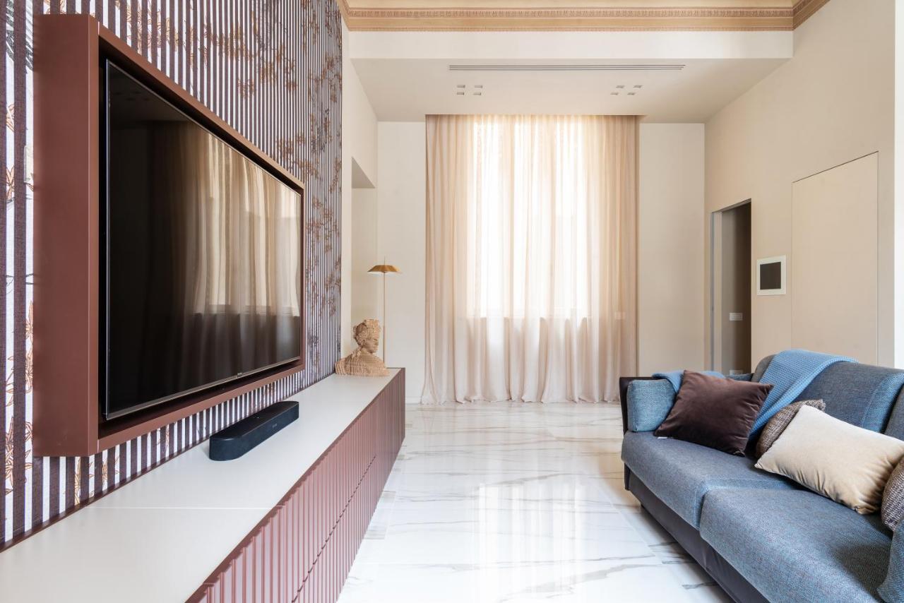 Palazzo Visconti - By Myhomeincomo Côme